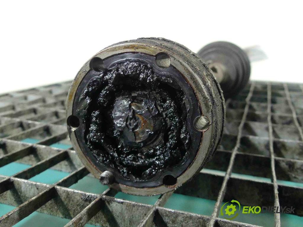 Vw Polo V 6R 2009-2017 1.2 69KM manual 51 kW 1198 cm3 5- poloos ľavé 6R0407701 (Poloosy)