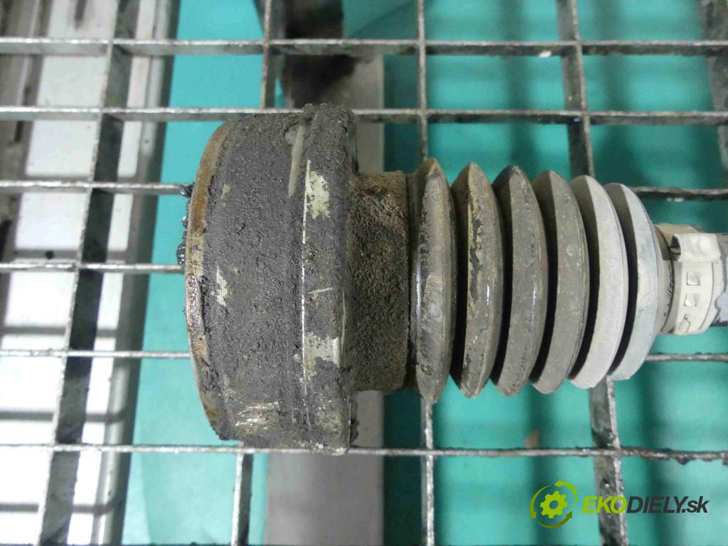 Vw Polo V 6R 2009-2017 1.2 69KM manual 51 kW 1198 cm3 5- poloos ľavé 6R0407701 (Poloosy)