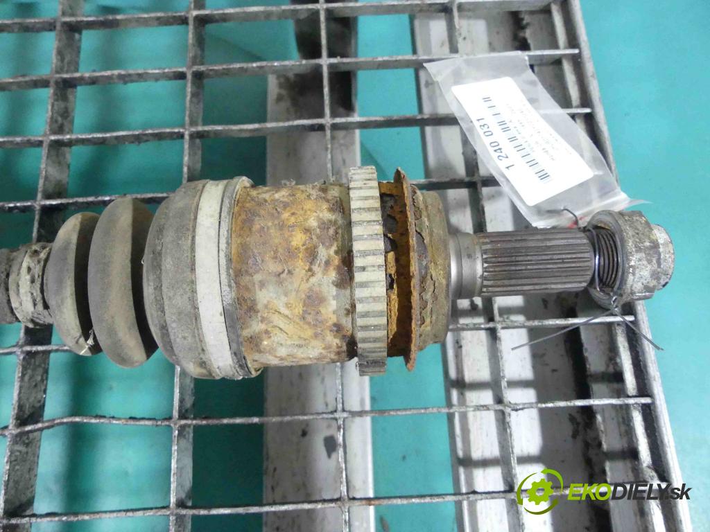 Honda CR-V I 1995-2001 2.0 16v 147 HP manual 108 kW 1973 cm3 5- poloos pravé (Poloosy)