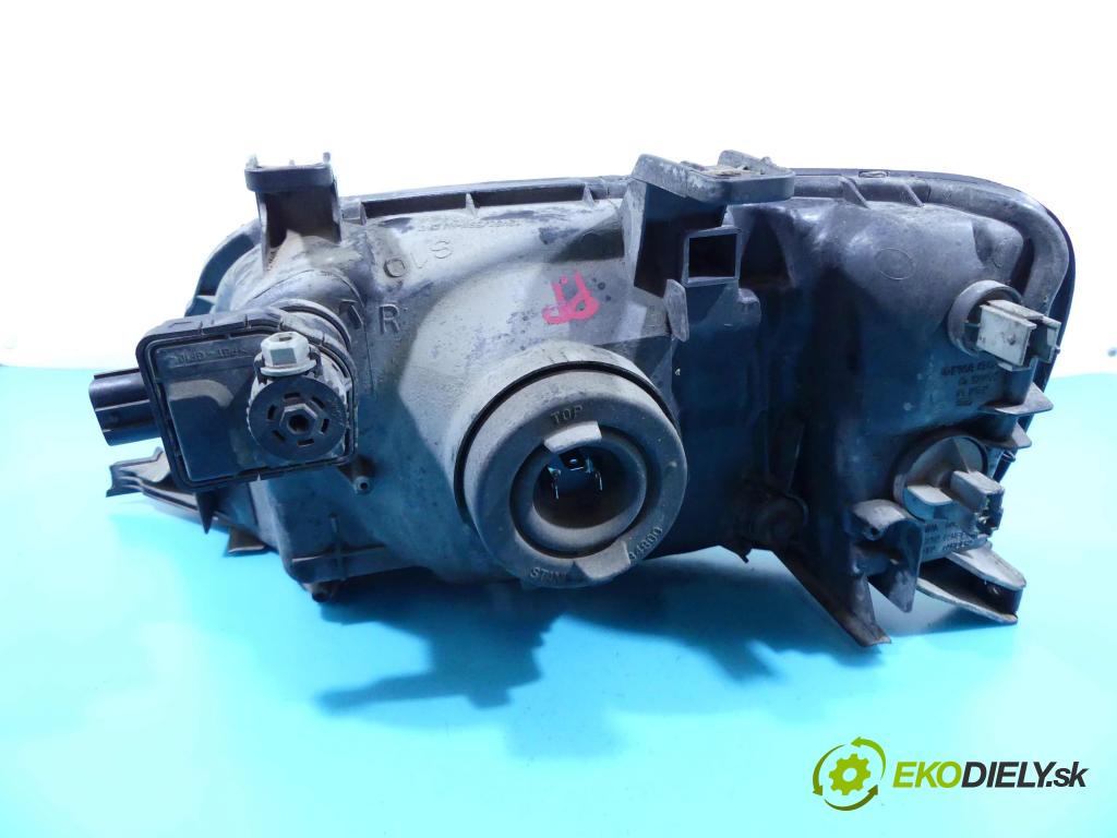 Honda CR-V I 1995-2001 2.0 16v 147 HP manual 108 kW 1973 cm3 5- Reflektor: pravý  (Pravé)