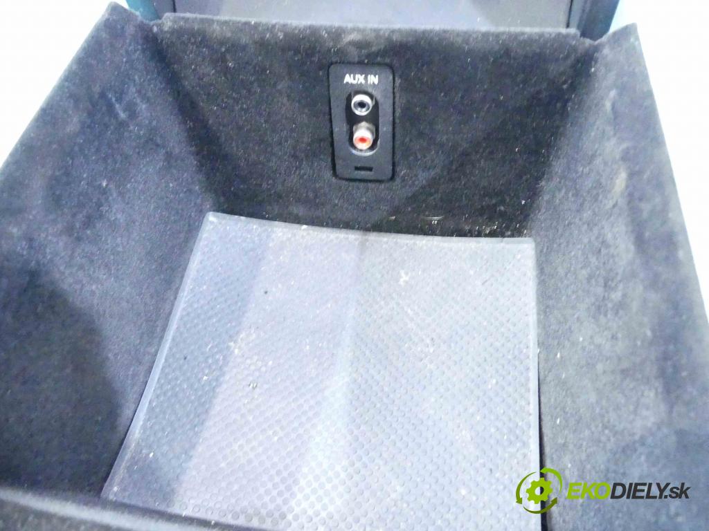 Vw Touareg I 2002-2010 5.0 TDI 313 HP automatic 230 kW 4921 cm3 5- operadlo 7L6863762D (Lakťové opierky)