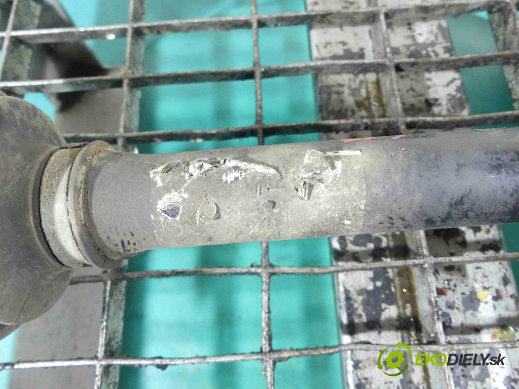 Audi A3 8P 2003-2012 2.0 tdi 140 HP manual 103 kW 1968 cm3 3- poloos ľavé  (Poloosy)