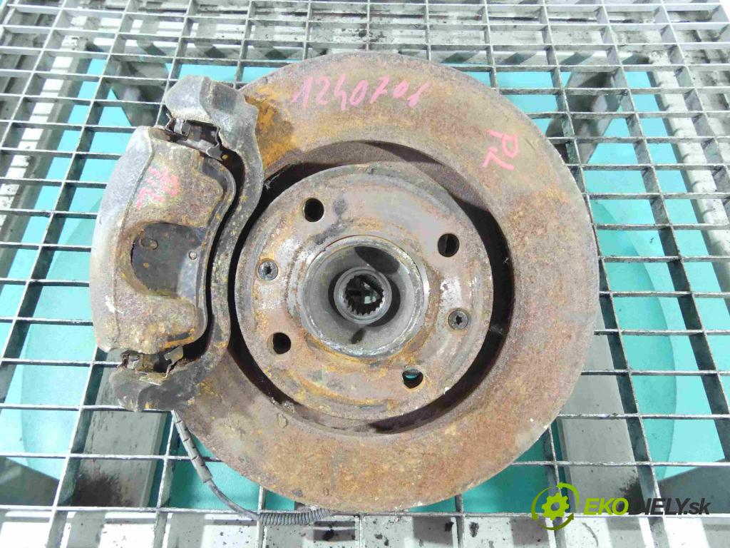 Peugeot 301 1.6 16V 116 HP manual 85 kW 1587 cm3 4- náboj ľavé  (Náboje)