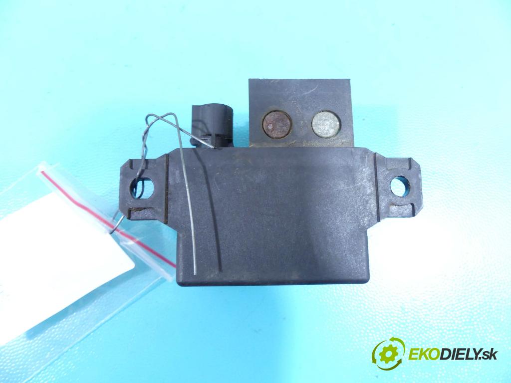 Bmw X5 E70 2006-2013 3.0d 245KM automatic 180 kW 2993 cm3 5- Relé: 7661503 (Relé)