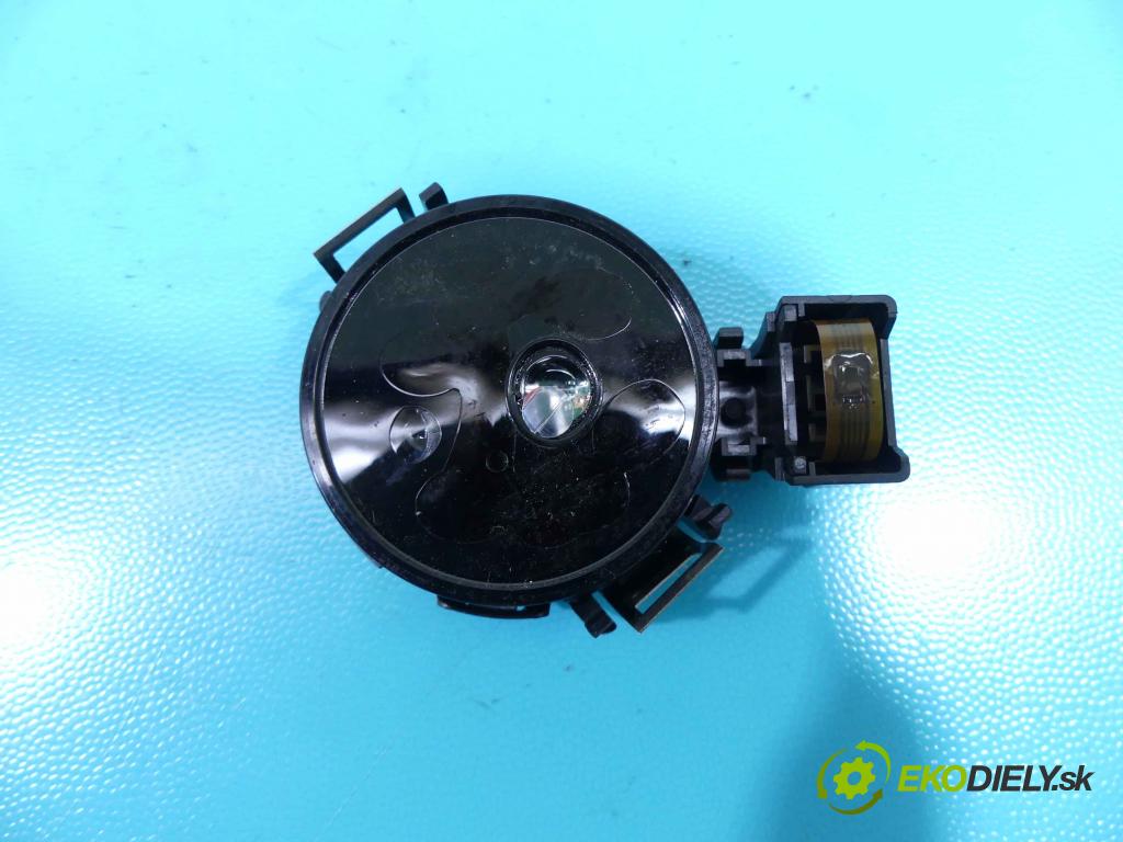 Bmw X5 E70 2006-2013 3.0d 245KM automatic 180 kW 2993 cm3 5- snímač déšť: 9254025 (Snímače dažďa)