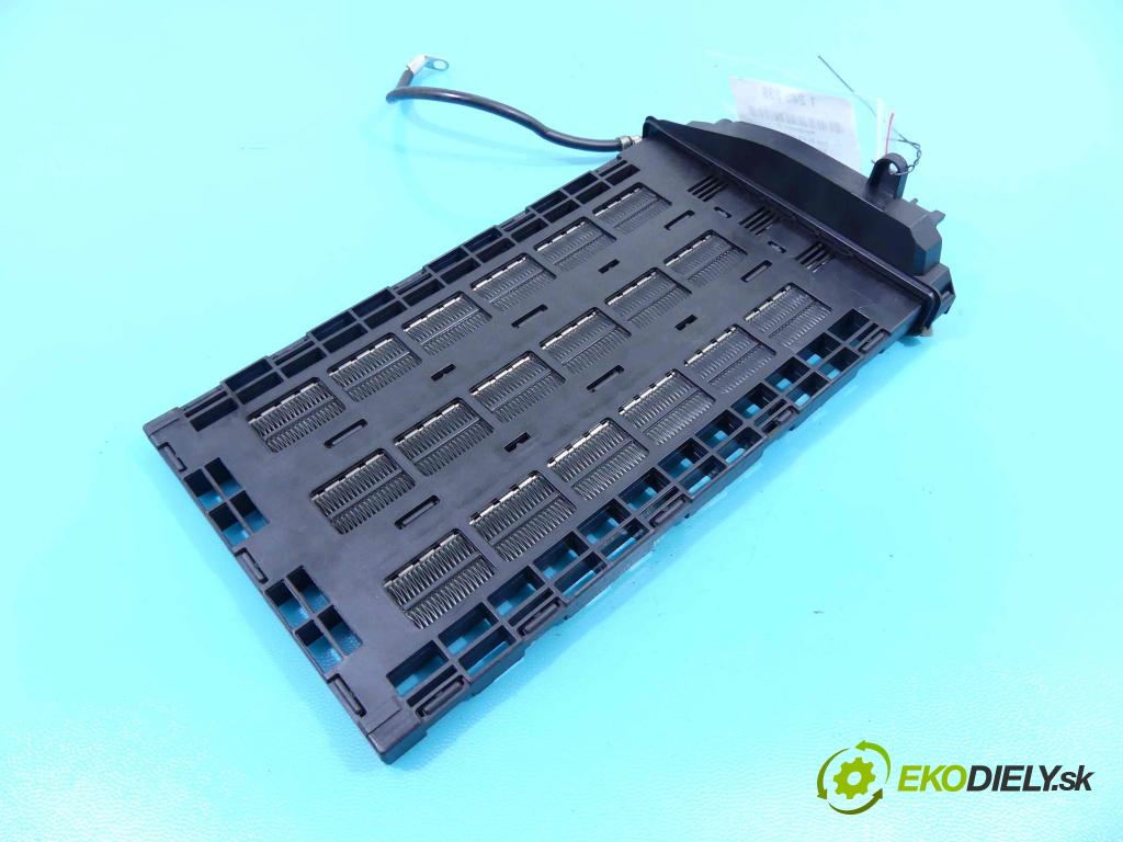 Bmw X5 E70 2006-2013 3.0d 245KM automatic 180 kW 2993 cm3 5- radiator 92306579 (Radiátory kúrenia)