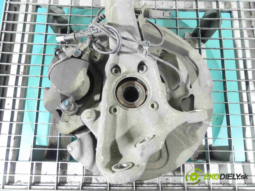 Bmw X5 E70 2006-2013 3.0d 245KM automatic 180 kW 2993 cm3 5- náboj ľavé  (Náboje)