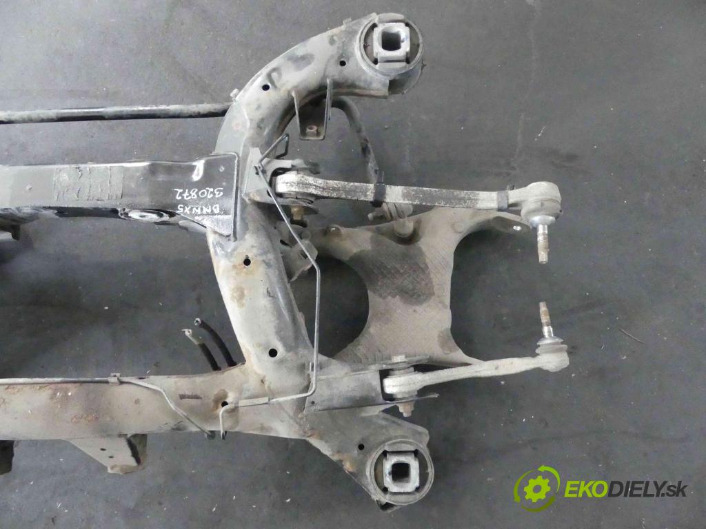 Bmw X5 E70 2006-2013 3.0d 245KM automatic 180 kW 2993 cm3 5- zadní výztuha