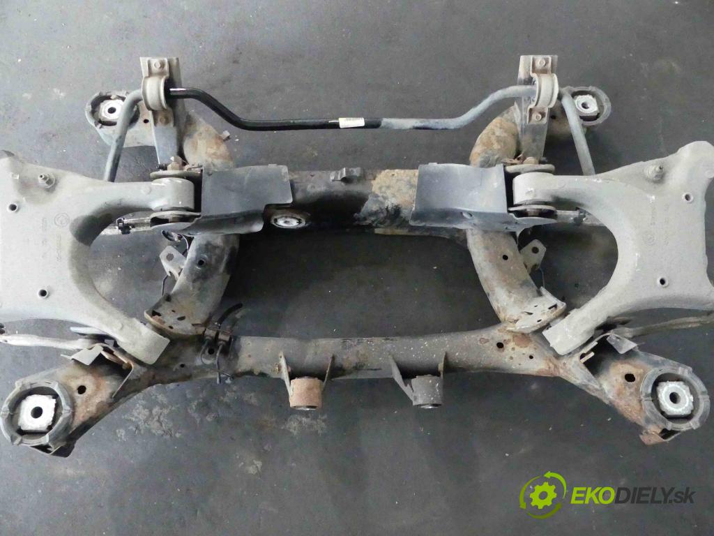 Bmw X5 E70 2006-2013 3.0d 245KM automatic 180 kW 2993 cm3 5- zadní výztuha