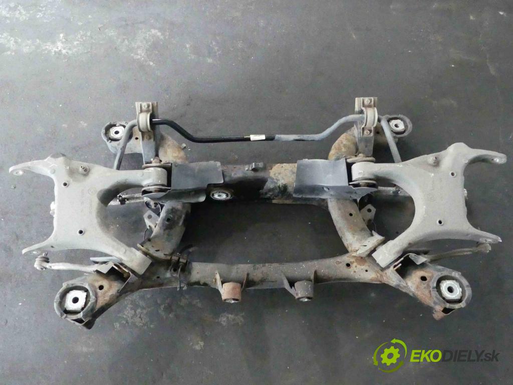 Bmw X5 E70 2006-2013 3.0d 245KM automatic 180 kW 2993 cm3 5- zadní výztuha