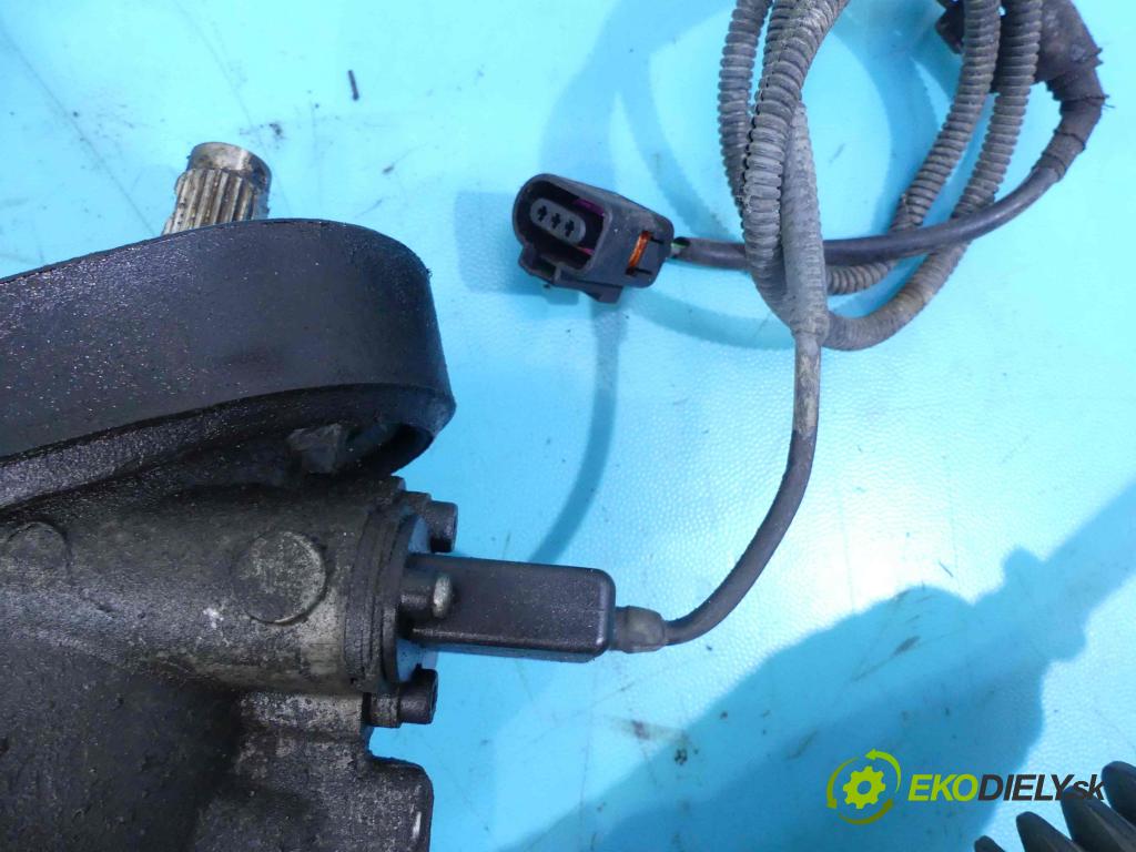 Skoda Fabia I 1999-2007 1.4 mpi 60 HP manual 44 kW 1397 cm3 5- Ozubené kolo: volant 6Q1423051J