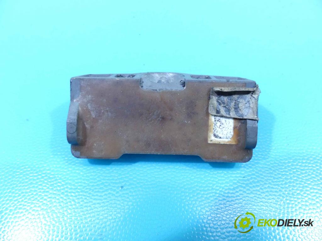 Vw Touareg I 2002-2010 5.0 TDI 313 hp automatic 230 kW 4921 cm3 5- snímač tlaku 7L0907275 (Snímače tlaku)