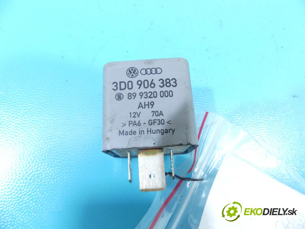 Vw Touareg I 2002-2010 5.0 TDI 313 HP automatic 230 kW 4921 cm3 5- Relé: 3D0906383 (Relé)