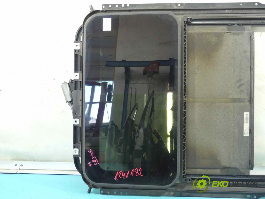 Vw Touareg I 2002-2010 5.0 TDI 313 hp automatic 230 kW 4921 cm3 5- Střešní okno: 1K0959591 (Okna karoserie)