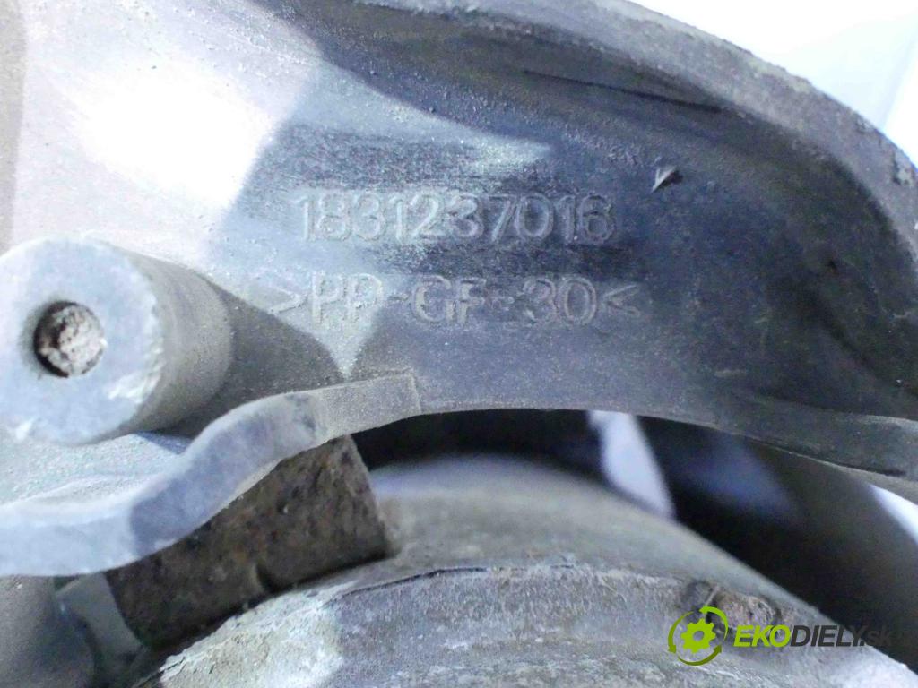 Citroen Xsara Picasso 2.0 hdi 90 HP manual 66 kW 1997 cm3 5- Ventilátor chladiča