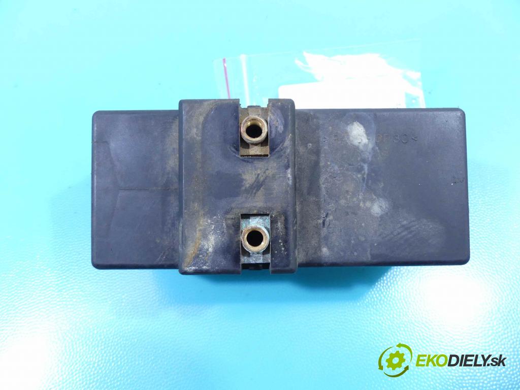 Audi A3 8L 1996-2003 1.9 TDI 110 HP manual 81 kW 1896 cm3 3- Relé: 1J0919506H (Relé)