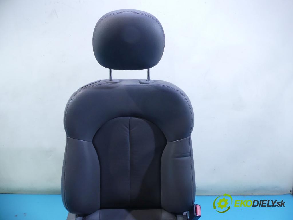 Mercedes CLK II C209 2002-2009 2,2.0 cdi 150 HP automatic 110 kW 2148 cm3 2- Sedačka pravý (Sedačky, sedadlá)