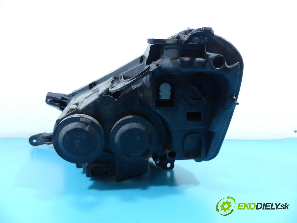 Peugeot Expert II 2006-2016 2.0 hdi 120 HP manual 88 kW 1997 cm3 5- Reflektor: pravý 89902604 (Pravé)