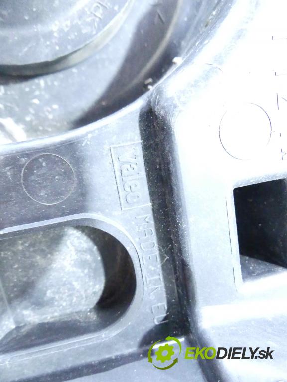 Peugeot Expert II 2006-2016 2.0 hdi 120 HP manual 88 kW 1997 cm3 5- Reflektor: pravý 89902604 (Pravé)