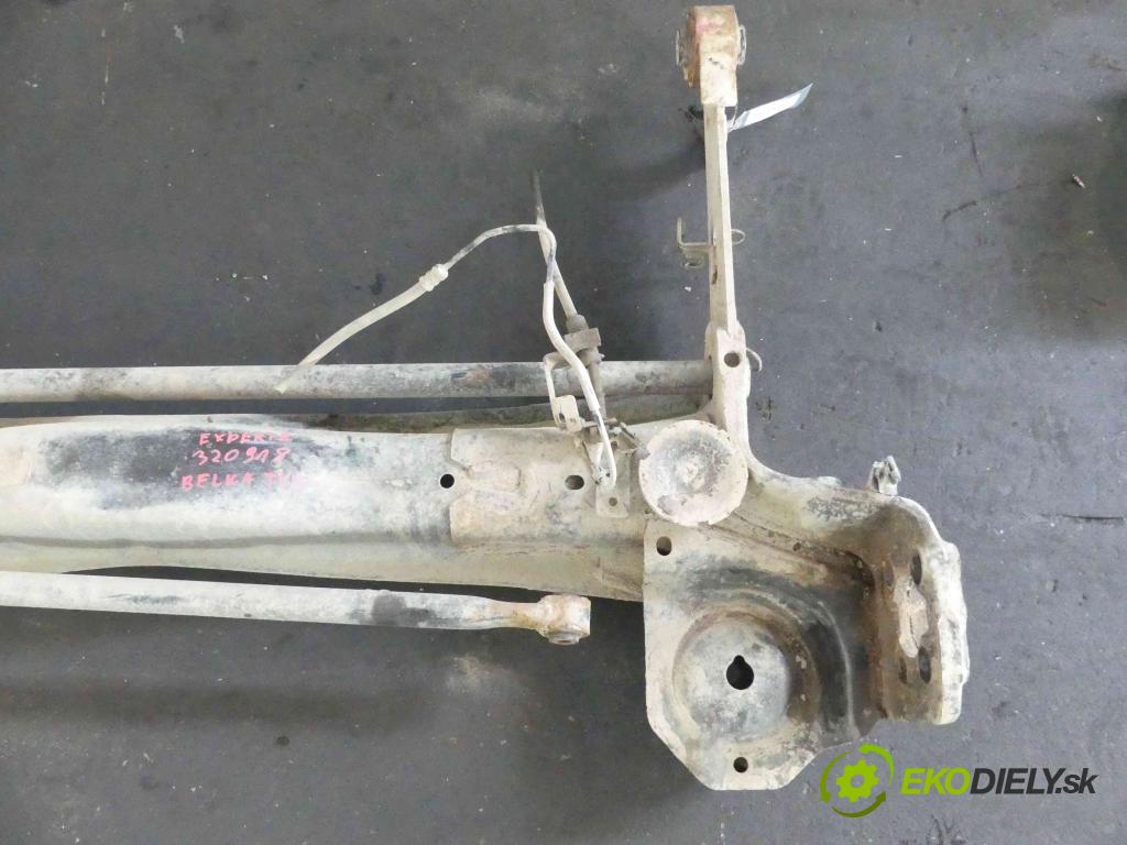 Peugeot Expert II 2006-2016 2.0 hdi 120 hp manual 88 kW 1997 cm3 5- zadní výztuha