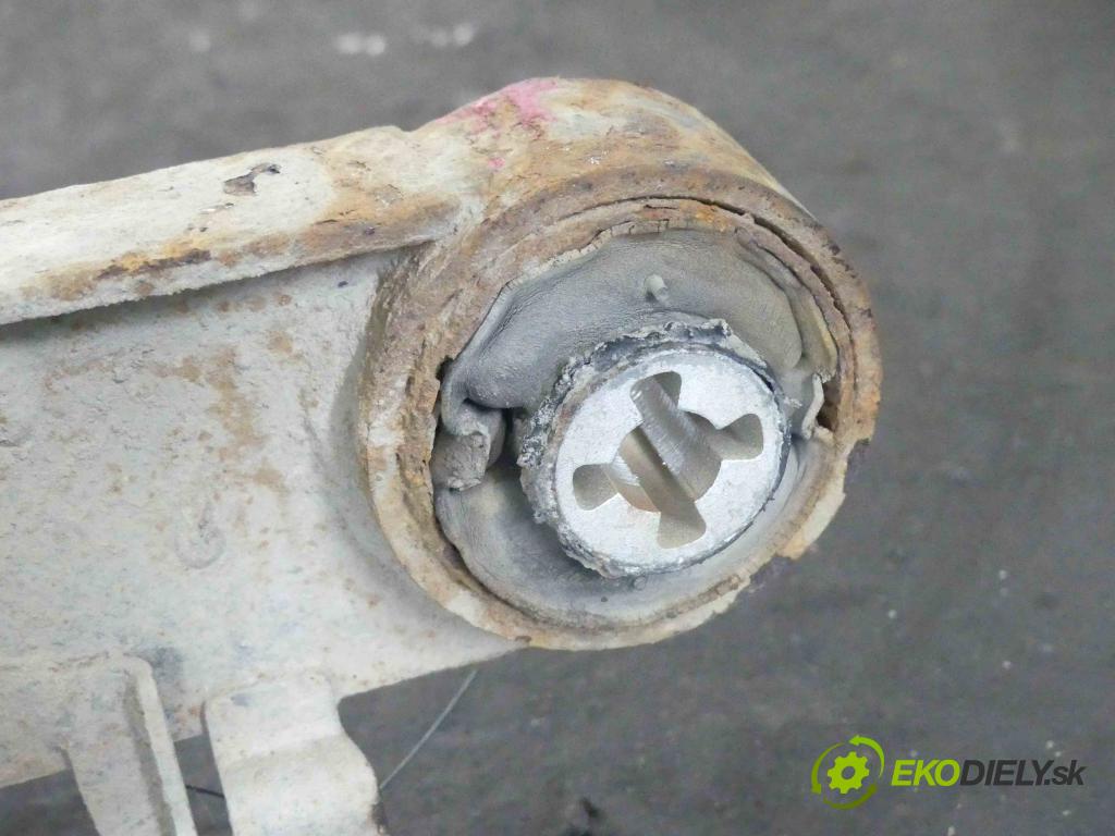 Peugeot Expert II 2006-2016 2.0 hdi 120 hp manual 88 kW 1997 cm3 5- zadní výztuha