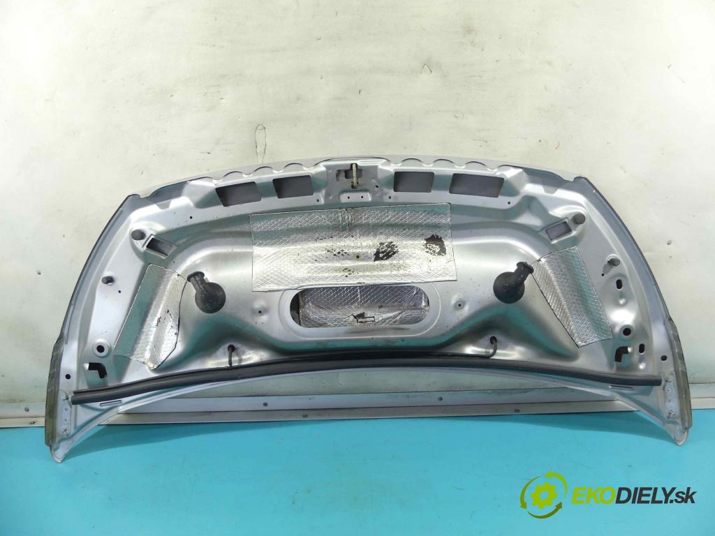 Peugeot Expert II 2006-2016 2.0 hdi 120 HP manual 88 kW 1997 cm3 5- kapota predná