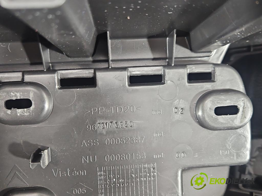 Citroen C4 II 2010-2017 1.6 16v 120 HP manual 88 kW 1598 cm3 5- operadlo 9672173980 (Lakťová opierka)