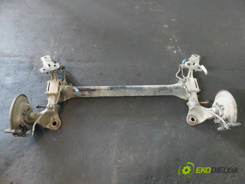 Citroen C3 I 2002-2009 1.4 hdi 90 hp manual 66 kW 1398 cm3 5- zadní výztuha 