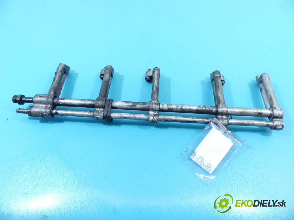 Vw Touareg I 2002-2010 5.0 TDI 313 HP automatic 230 kW 4921 cm3 5- lišta vstrekovacia 07Z133317K (Vstrekovacie lišty)