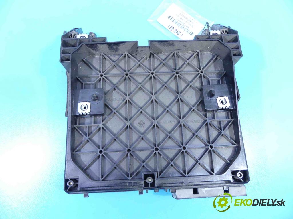 Renault Clio II 1998-2012 1.5 DCI 65 HP manual 48 kW 1461 cm3 5- modul riadiaca jednotka S110730300D (Ostatné)
