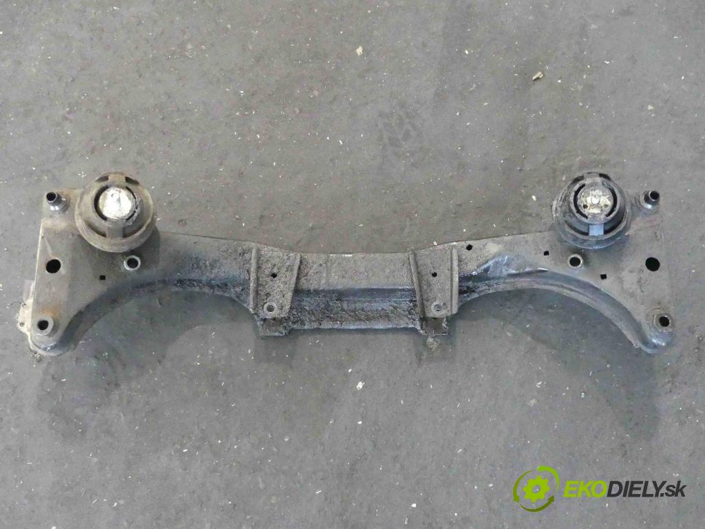 Bmw 3 E46 1998-2007 2.0d 136hp manual 100 kW 1951 cm3 4- výztuha motoru 