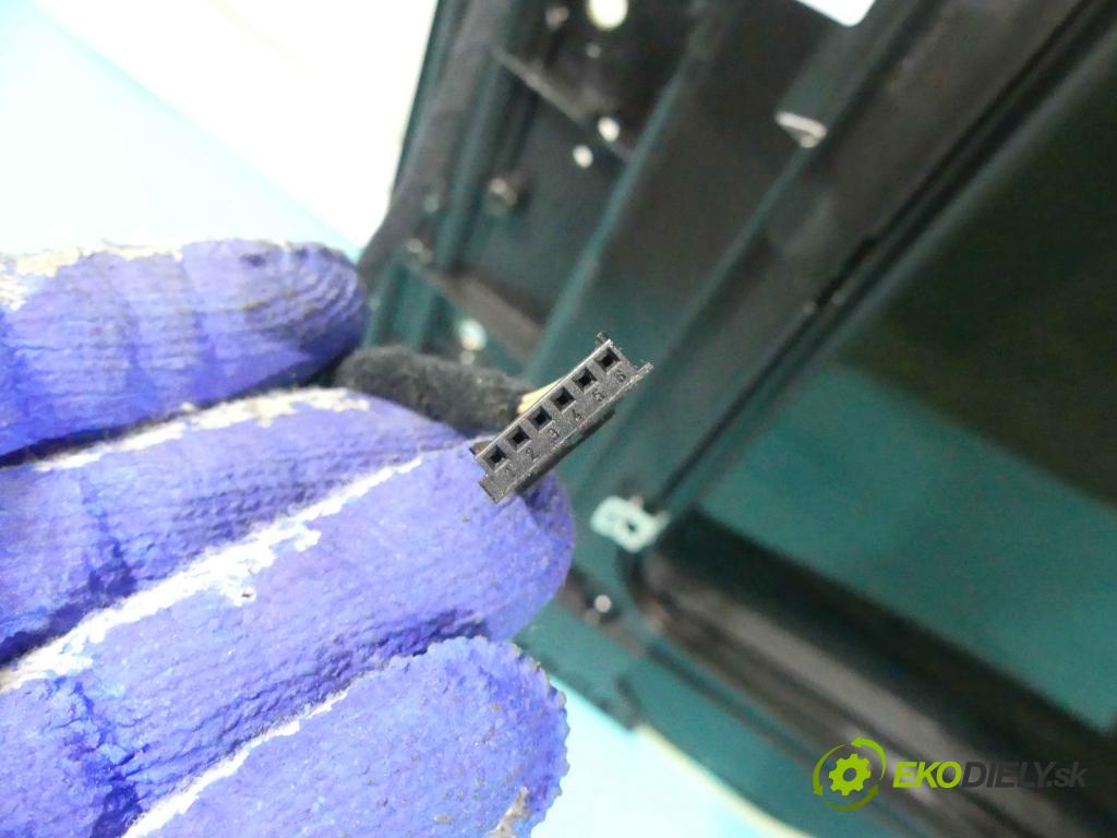 Audi A6 C6 2004-2011 3.0 TDI 224 hp manual 165 kW 2967 cm3 4- Střešní okno: 4B0959591H (Okna karoserie)