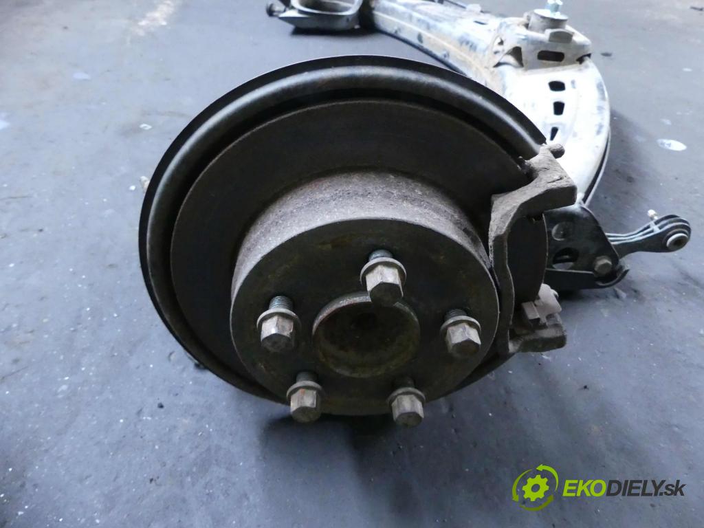 Mercedes A W169 2004-2012 2.0 cdi (640941) 140 hp manual 103 kW 1992 cm3 5- zadní výztuha