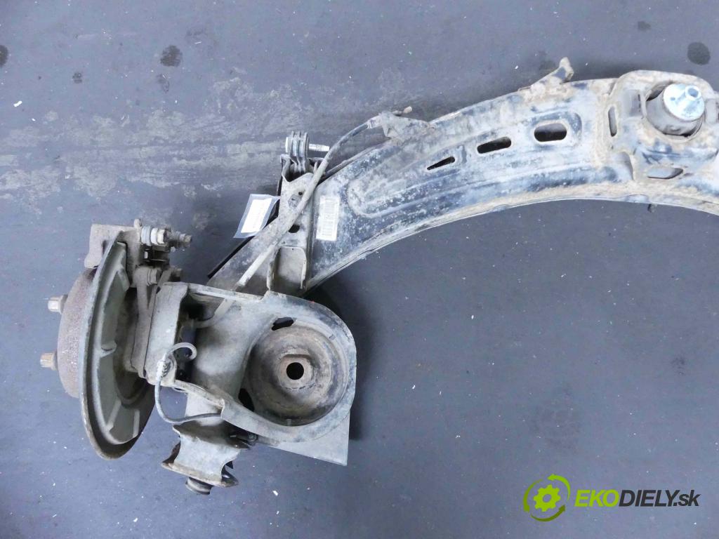 Mercedes A W169 2004-2012 2.0 cdi (640941) 140 hp manual 103 kW 1992 cm3 5- zadní výztuha