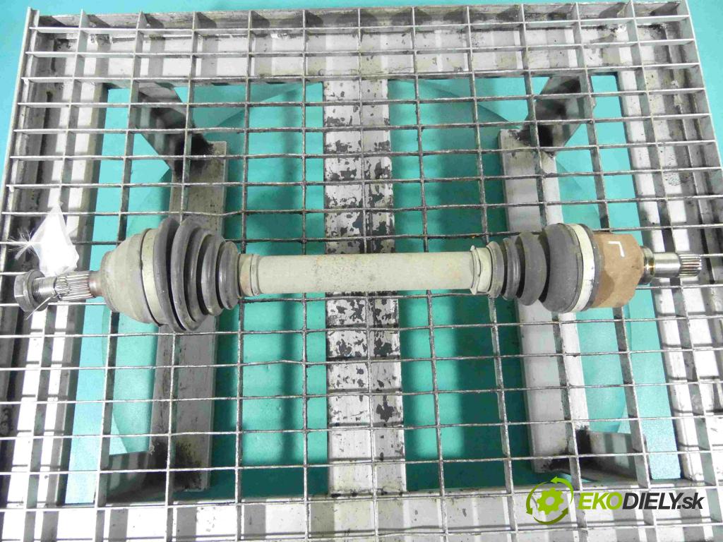 Peugeot 308 I 2007-2013 1.6 hdi 111KM manual 82 kW 1560 cm3 5- poloos ľavé  (Poloosy)