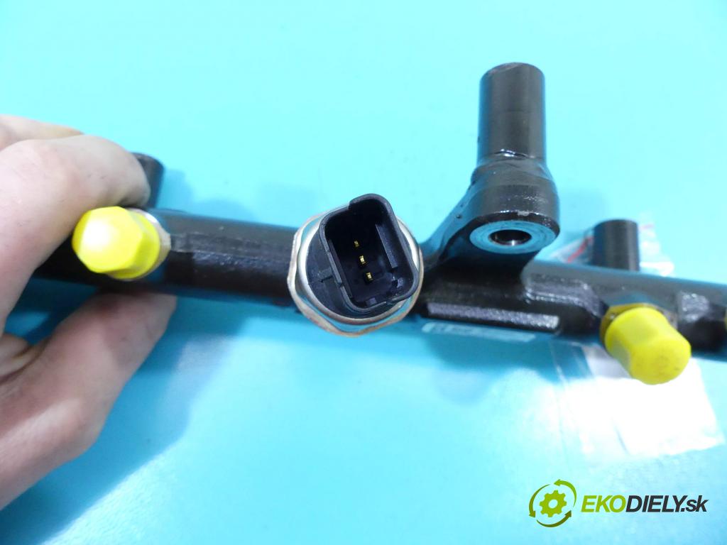 Ford Focus Mk3 2010-2018 2.0 TDCI 140 HP manual 103 kW 1997 cm3 5- lišta vstrekovacia 9681909680 (Vstrekovacie lišty)