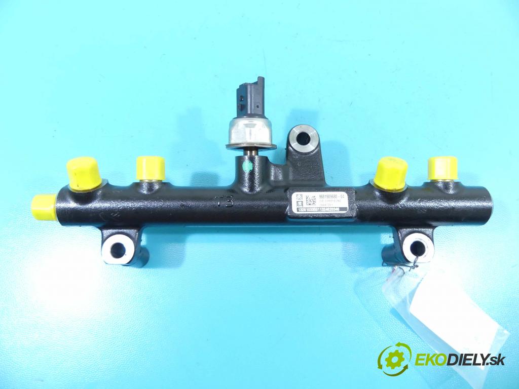 Ford Focus Mk3 2010-2018 2.0 TDCI 140 HP manual 103 kW 1997 cm3 5- lišta vstrekovacia 9681909680 (Vstrekovacie lišty)