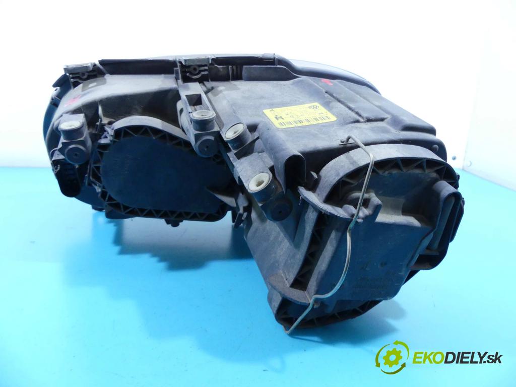 Vw Touran I 2003-2015 2.0 tdi 140 HP manual 103 kW 1968 cm3 5- Reflektor: pravý 0301205202 (Pravé)