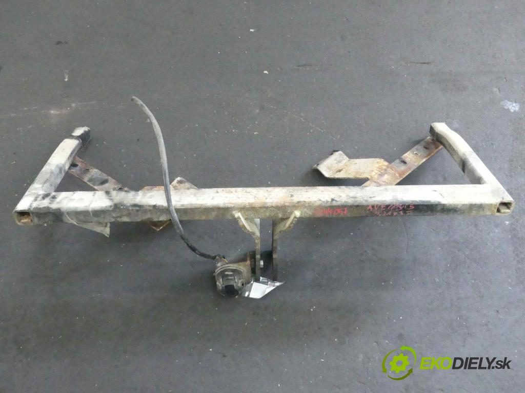 Toyota Avensis II T25 2003-2008 2.0 D4D 116 hp manual 85 kW 1995 cm3 5- oko tažné 