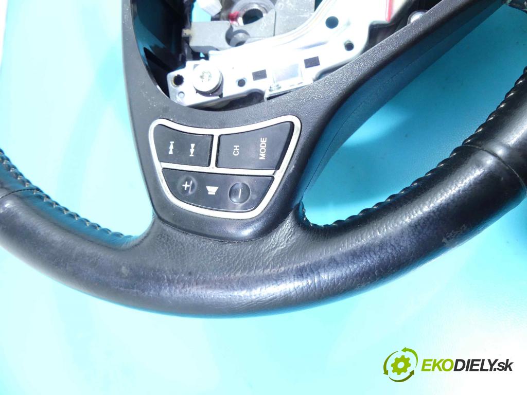 Kia Ceed I 2006-2012 2.0 crdi 140 HP manual 103 kW 1991 cm3 5- volant  (Volanty)