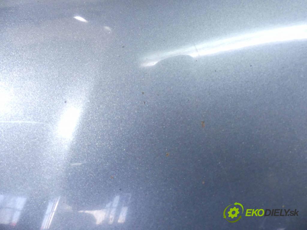 Toyota Corolla Verso II 2004-2009 2.0 D4D 116 HP manual 85 kW 1995 cm3 5- kapota predná