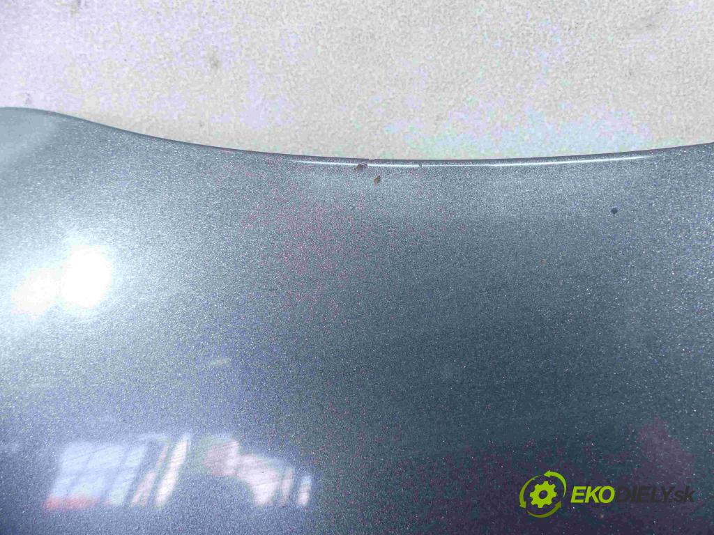 Toyota Corolla Verso II 2004-2009 2.0 D4D 116 HP manual 85 kW 1995 cm3 5- kapota predná
