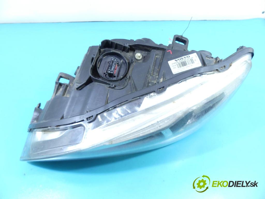 Volvo V60 I 2010-2018 2.4 D5 181KM automatic 133 kW 2400 cm3 5- světlo levý 31420108 (Klika dveří ostatní)