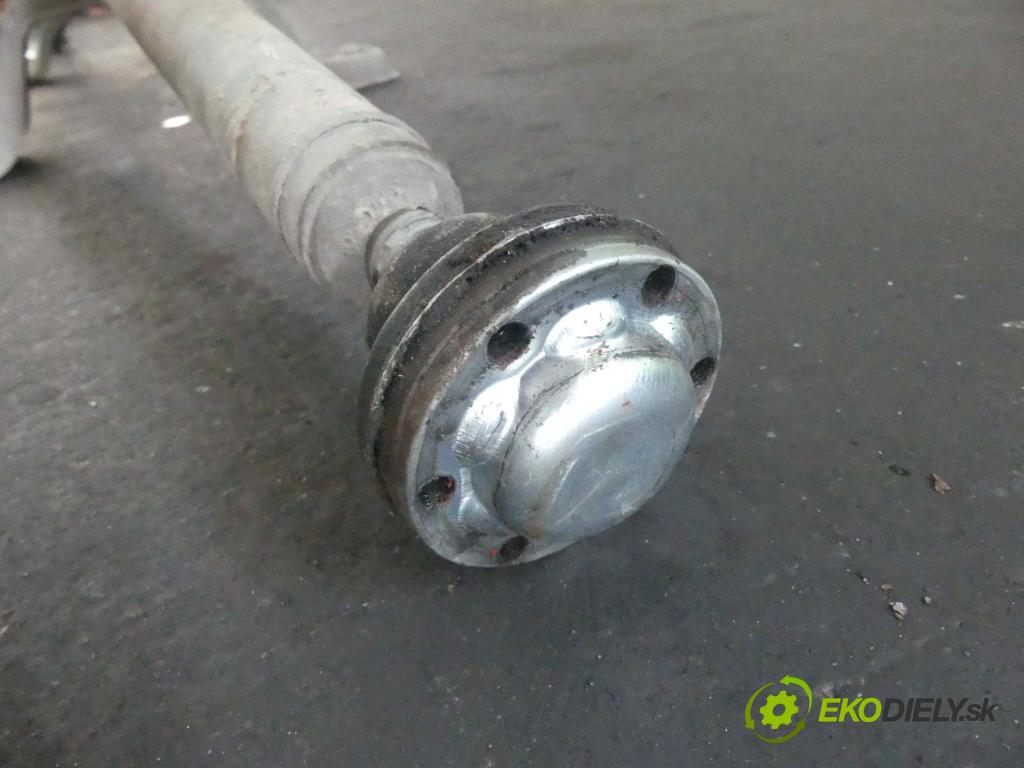 Volvo V60 I 2010-2018 2.4 D5 181KM automatic 133 kW 2400 cm3 5- Hřídel:  (Kardaňové hriadele)