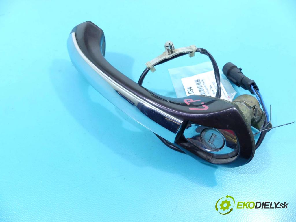 Lancia Thesis 2.4 170 HP automatic 125 kW 2446 cm3 4- rukoväť predné ľavé mimo:  (Vonkajšie predné ľavé)