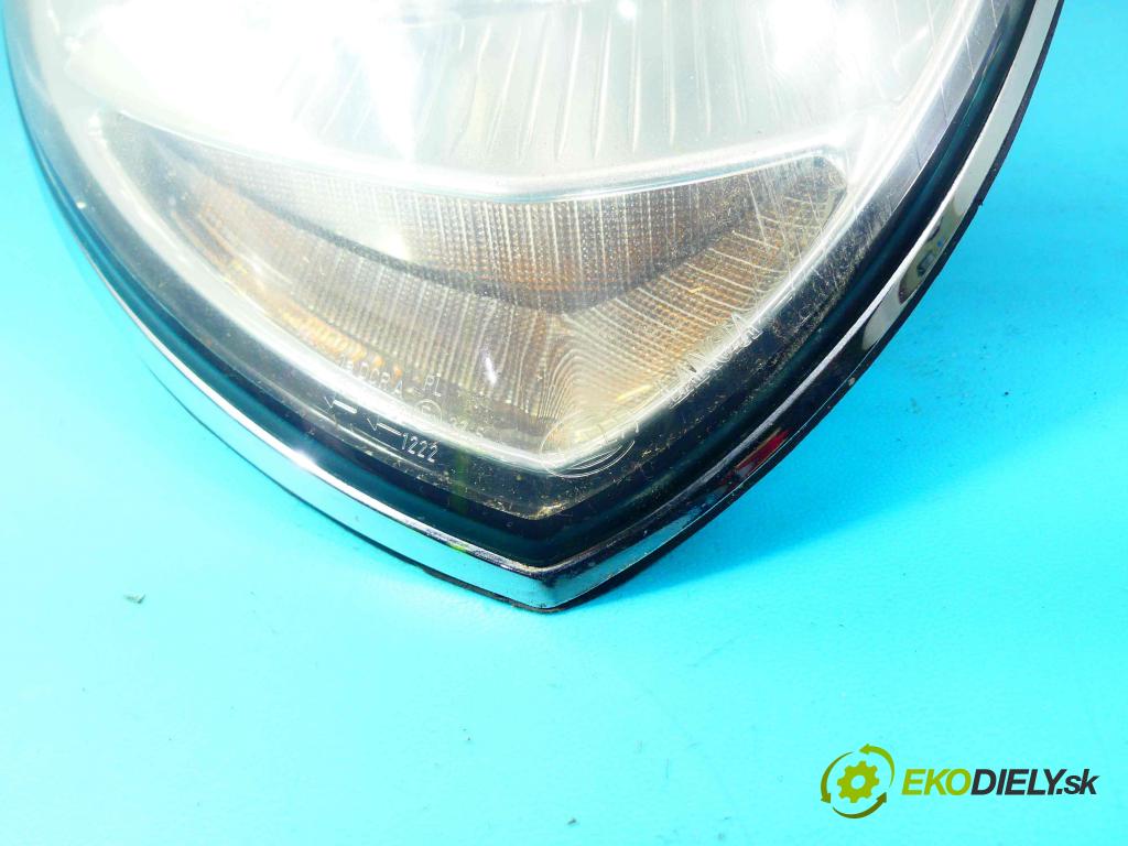 Lancia Thesis 2.4 170 HP automatic 125 kW 2446 cm3 4- Reflektor: pravý  (Pravé)