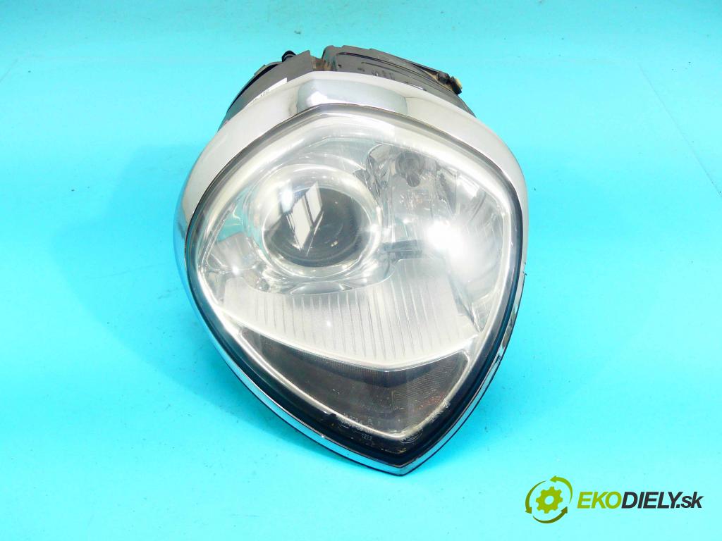 Lancia Thesis 2.4 170 HP automatic 125 kW 2446 cm3 4- Reflektor: pravý  (Pravé)