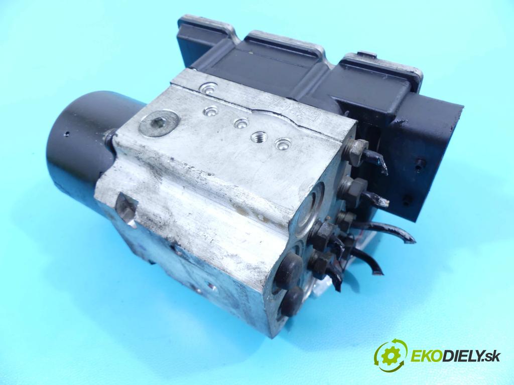 Lancia Thesis 2.4 170 HP automatic 125 kW 2446 cm3 4- čerpadlo abs 54084687A (Pumpy ABS)