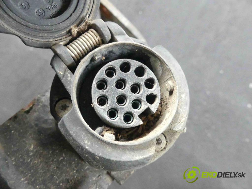 Opel Movano II 2003-2010 2.5 dci 114 hp manual 84 kW 2463 cm3 5- oko tažné