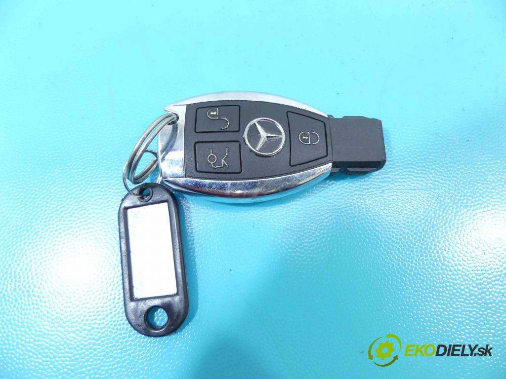 Mercedes CLK II C209 2002-2009 2,2.0 cdi 150 HP automatic 110 kW 2148 cm3 2- Spínačka 2095453508 (Spínacie skrinky a kľúče)
